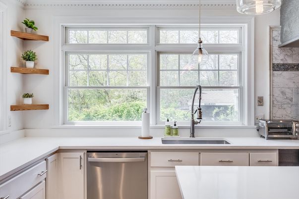 Interior, Kitchen, Pendant Lights, Stainless Steel Appliances
