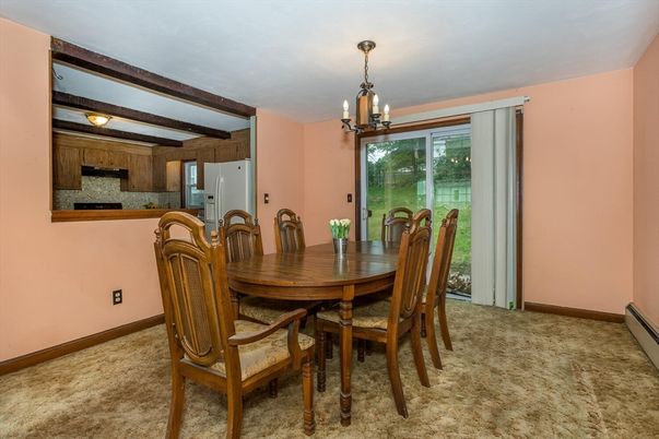 Dining room, Interior, Pendant Lights, Wooden Beams