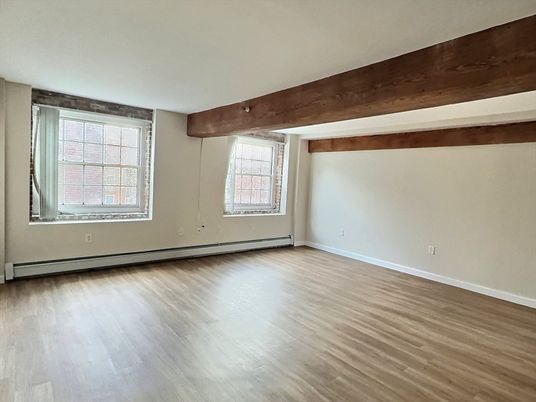 Empty room, Interior, Wooden Beams, Wood Texture Flooring