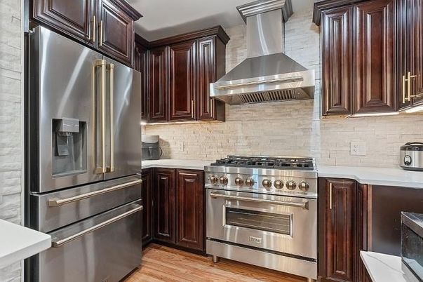 Interior, Kitchen, Stainless Steel Appliances, Wood Texture Flooring