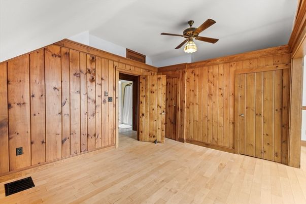 Empty room, Interior, Wood Texture Flooring, Wooden Walls