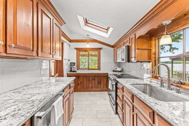 Interior, Kitchen, Pendant Lights