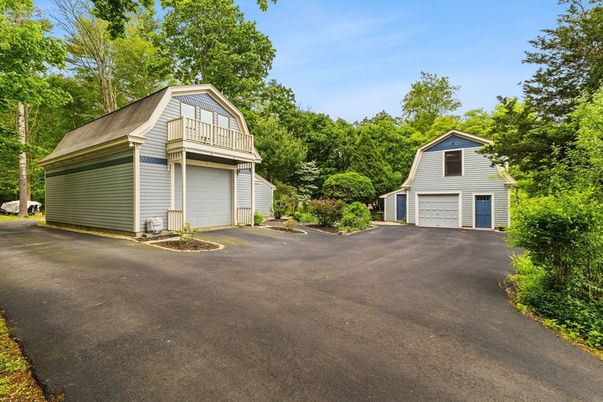 Backyard, Detached Garage, Exterior