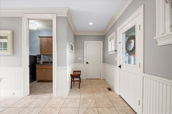 Interior, Recessed Lighting