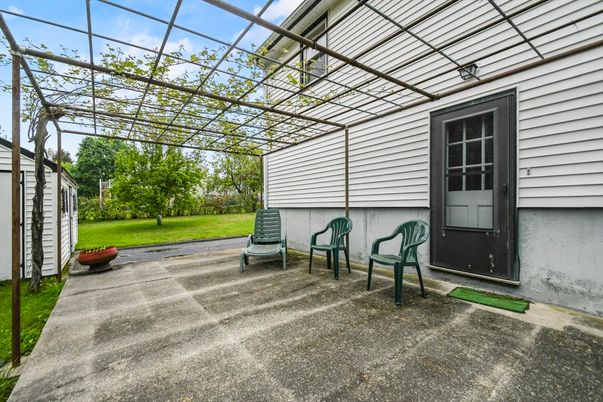Exterior, Glass Ceilings, Sun Room
