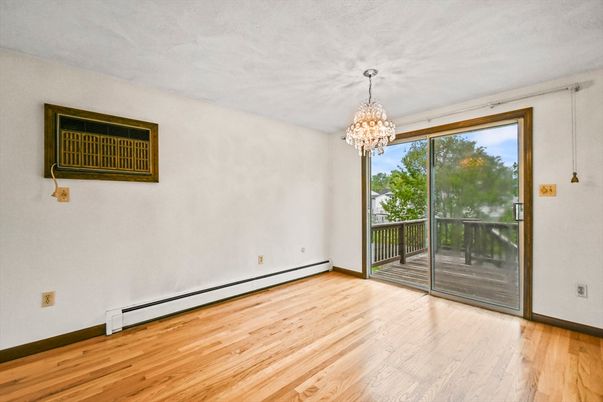 Chandelier, Empty room, Interior, Wood Texture Flooring