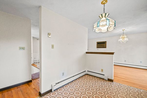 Chandelier, Empty room, Interior, Pendant Lights, Wood Texture Flooring