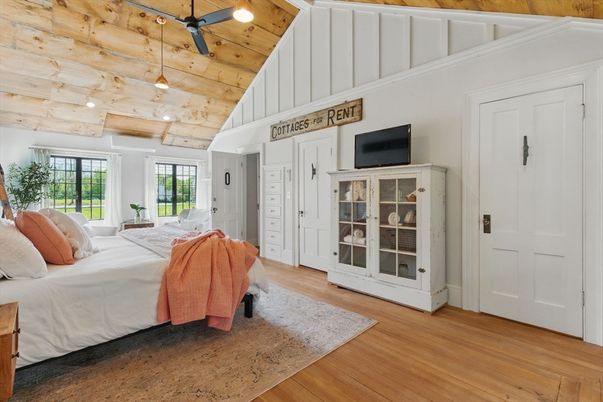 Bedroom, Interior, Pendant Lights, Wood Texture Flooring, Wooden Walls