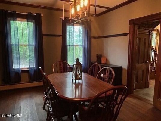 Chandelier, Dining room, Interior, Wood Texture Flooring