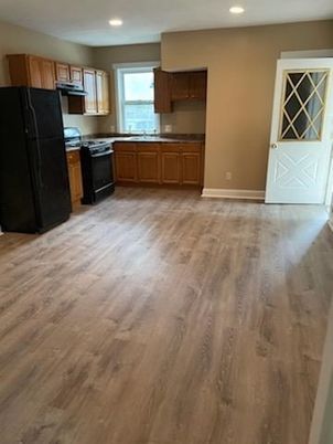 Interior, Kitchen, Recessed Lighting, Wood Texture Flooring
