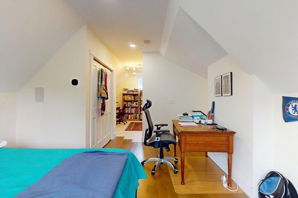 Home Office, Interior, Recessed Lighting, Wood Texture Flooring