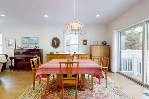 Dining room, Interior, Pendant Lights, Piano, Recessed Lighting, Wood Texture Flooring