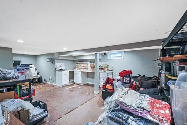 Interior, Recessed Lighting