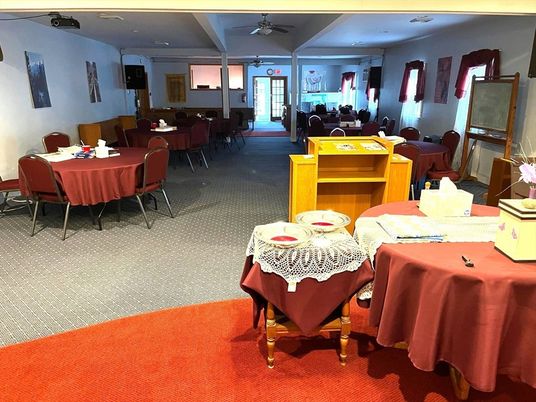 Dining room, Interior