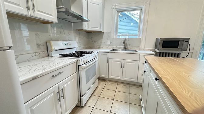 Interior, Kitchen, Marble Walls