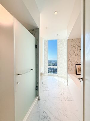 Bathroom, Interior, Marble, Marble Walls, Recessed Lighting