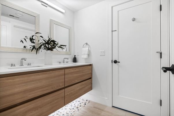 Bathroom, Dual Sink Vanities, Interior, Wood Texture Flooring