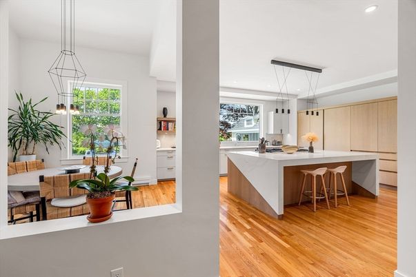 Dining room, Interior, Kitchen, Pendant Lights, Recessed Lighting, Wood Texture Flooring
