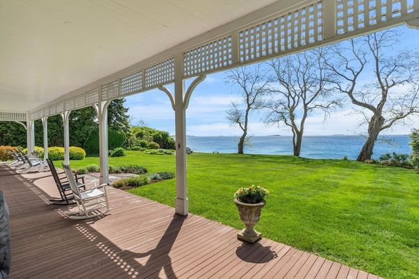 Backyard, Exterior, Water