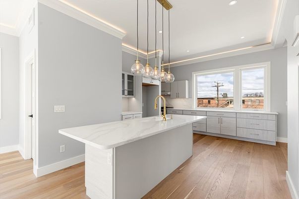 Interior, Kitchen, Pendant Lights, Recessed Lighting, Wood Texture Flooring