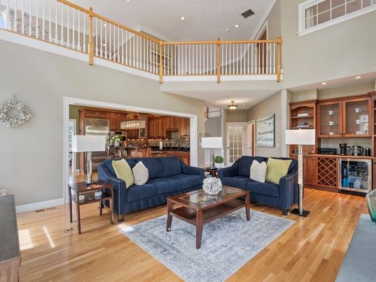Interior, Kitchen, Living room, Recessed Lighting, Wood Texture Flooring