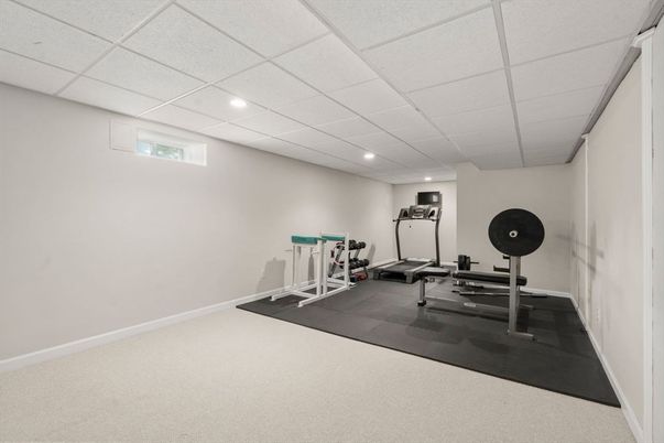 Fitness Equipment, Interior, Recessed Lighting