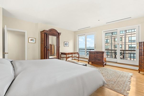 Bedroom, Interior, Water, Wood Texture Flooring