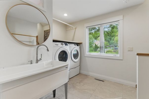 Interior, Recessed Lighting, Washer