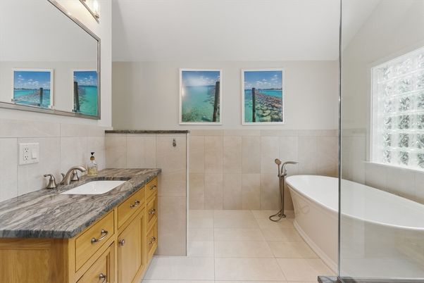 Bathroom, Dual Sink Vanities, Glass Shower, Interior