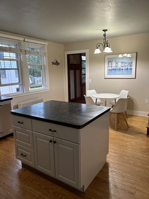Dining room, Interior, Kitchen, Pendant Lights, Wood Texture Flooring