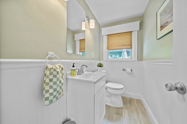 Bathroom, Interior, Wood Texture Flooring