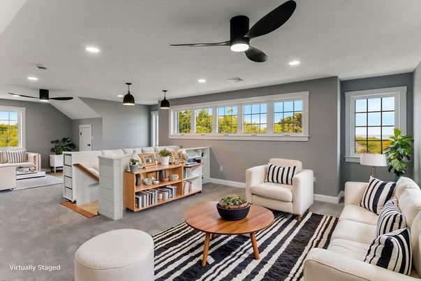 Interior, Living room, Pendant Lights, Recessed Lighting, Wood Texture Flooring