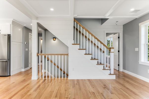 Interior, Recessed Lighting, Wood Texture Flooring
