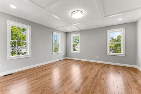 Empty room, Interior, Recessed Lighting, Wood Texture Flooring