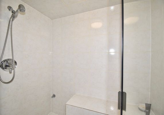 DE Listing image placeholder