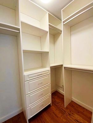 Interior, Walk-in Closets, Wood Texture Flooring
