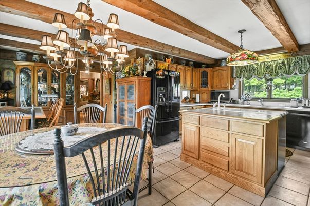 Chandelier, Dining room, Interior, Kitchen, Wooden Beams