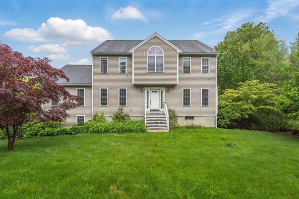 Backyard, Exterior, Facade, Georgian