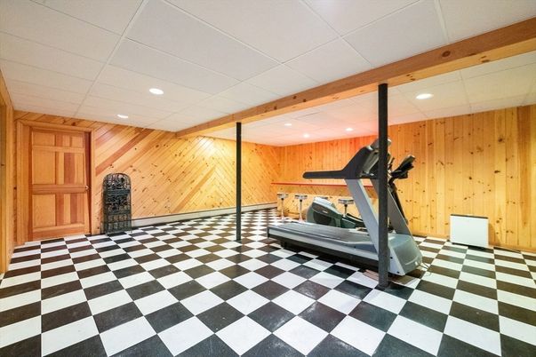 Fitness Equipment, Interior, Recessed Lighting, Wooden Walls