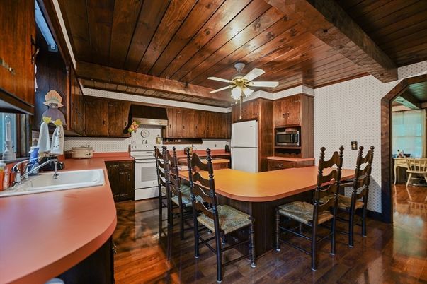 Dining room, Interior, Kitchen, Wooden Ceilings, Wood Texture Flooring