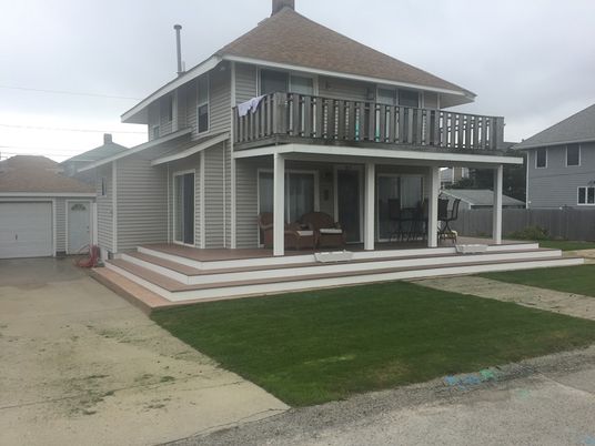 Backyard, Detached Garage, Exterior, Facade, Queen Anne Victorian