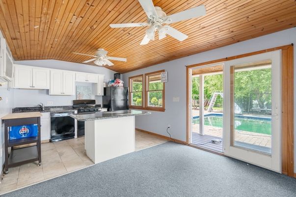Interior, Kitchen, Wooden Ceilings