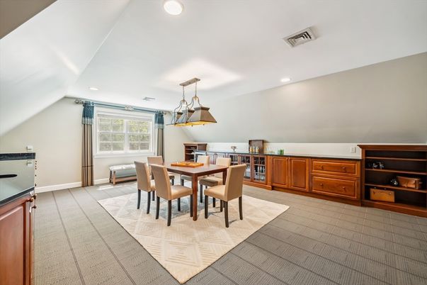 Dining room, Interior, Pendant Lights, Recessed Lighting