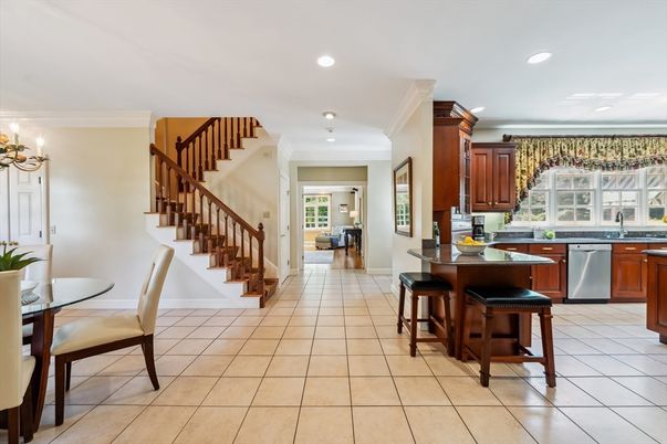 Dining room, Interior, Kitchen, Recessed Lighting