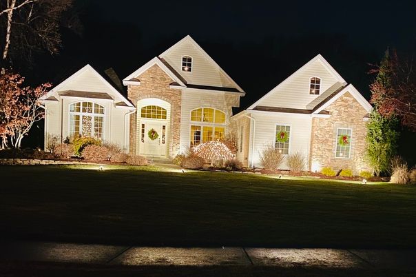 Exterior, Facade, Farmhouse