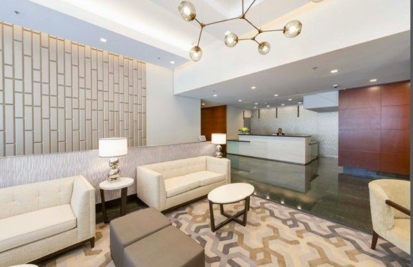 Interior, Living room, Pendant Lights, Recessed Lighting