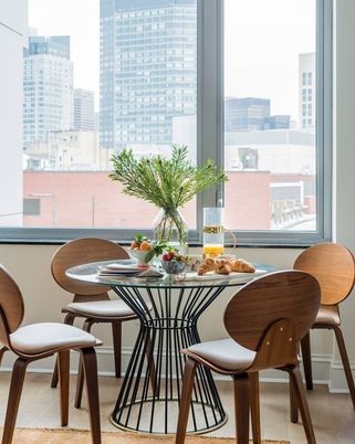 Dining room, Interior