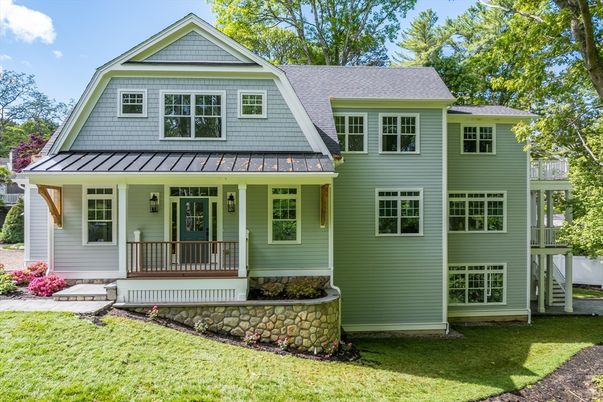 Exterior, Facade, Farmhouse