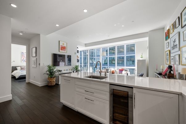 Bedroom, Interior, Kitchen, Recessed Lighting, Wood Texture Flooring