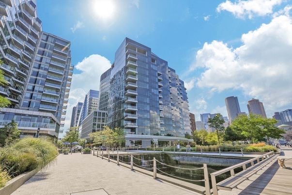 Exterior, Facade, Condo Building